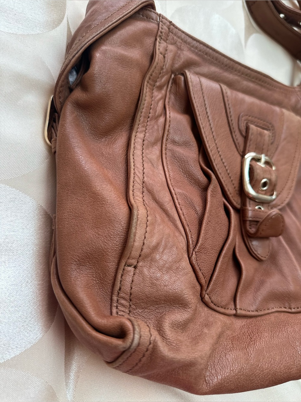 Junior Drake Brown Leather Shoulder Bag - Picture 2 of 11